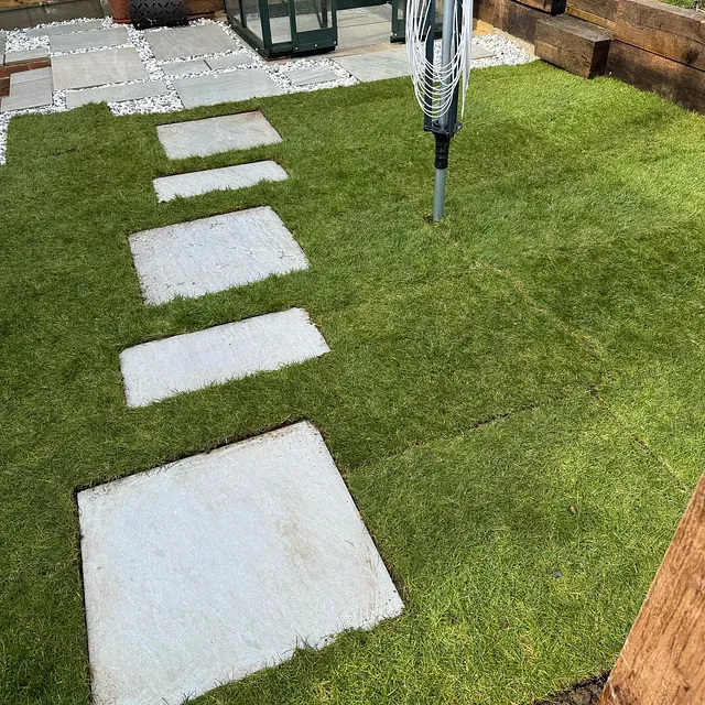 Paving Stones Across the Lawn - Easy Gardens