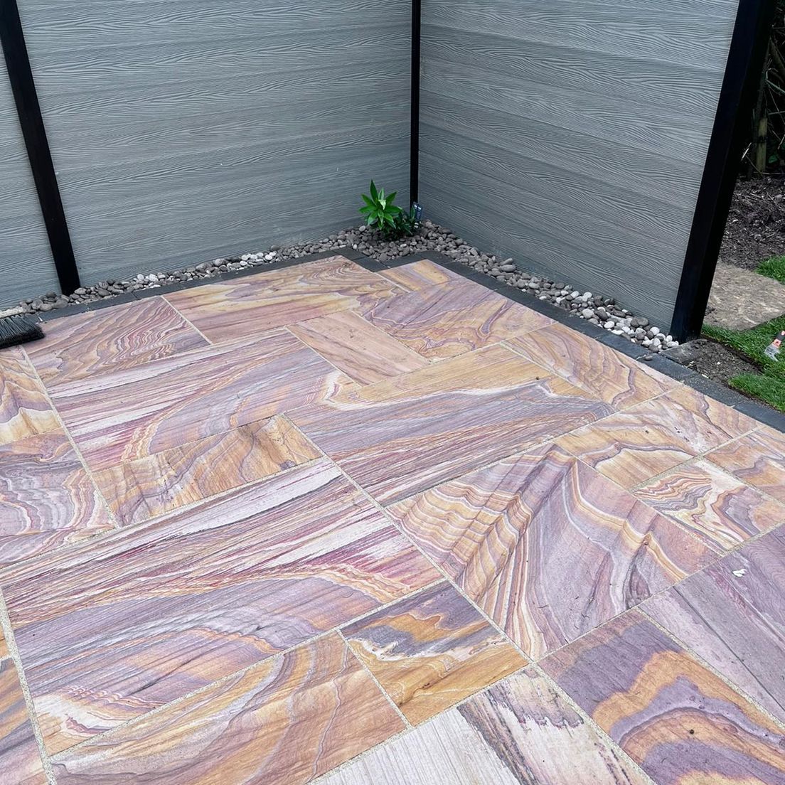 Marbled paving stones